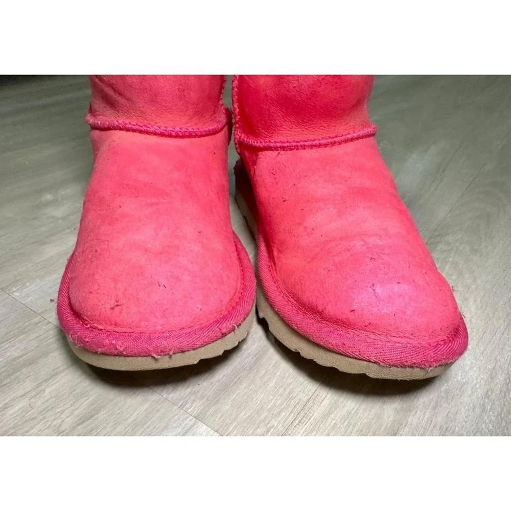 UGG brighten up